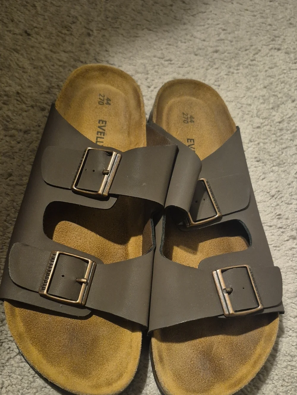 Mens Size 9.5 Classic Two Strap Sandals, Like New